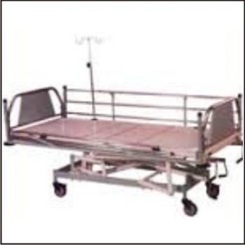 DANIEL%20PHARMACEUTICALS%20%26%20SURGICALS